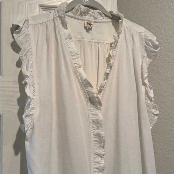 White Ruffled Blouse - Picture 2 of 2